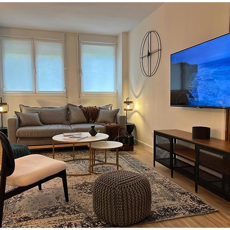 Апартаменты Elegance Lifestyle - Parking Gratuito! Сан-Себастьян Экстерьер фото