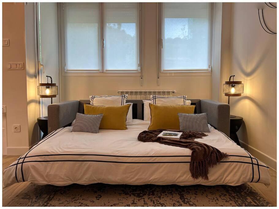 Апартаменты Elegance Lifestyle - Parking Gratuito! Сан-Себастьян Экстерьер фото